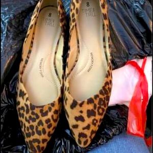 Cheetah print flats-new never worn